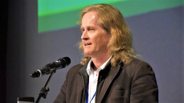 Echo mimo mísu aneb Kdo je tady extremista?