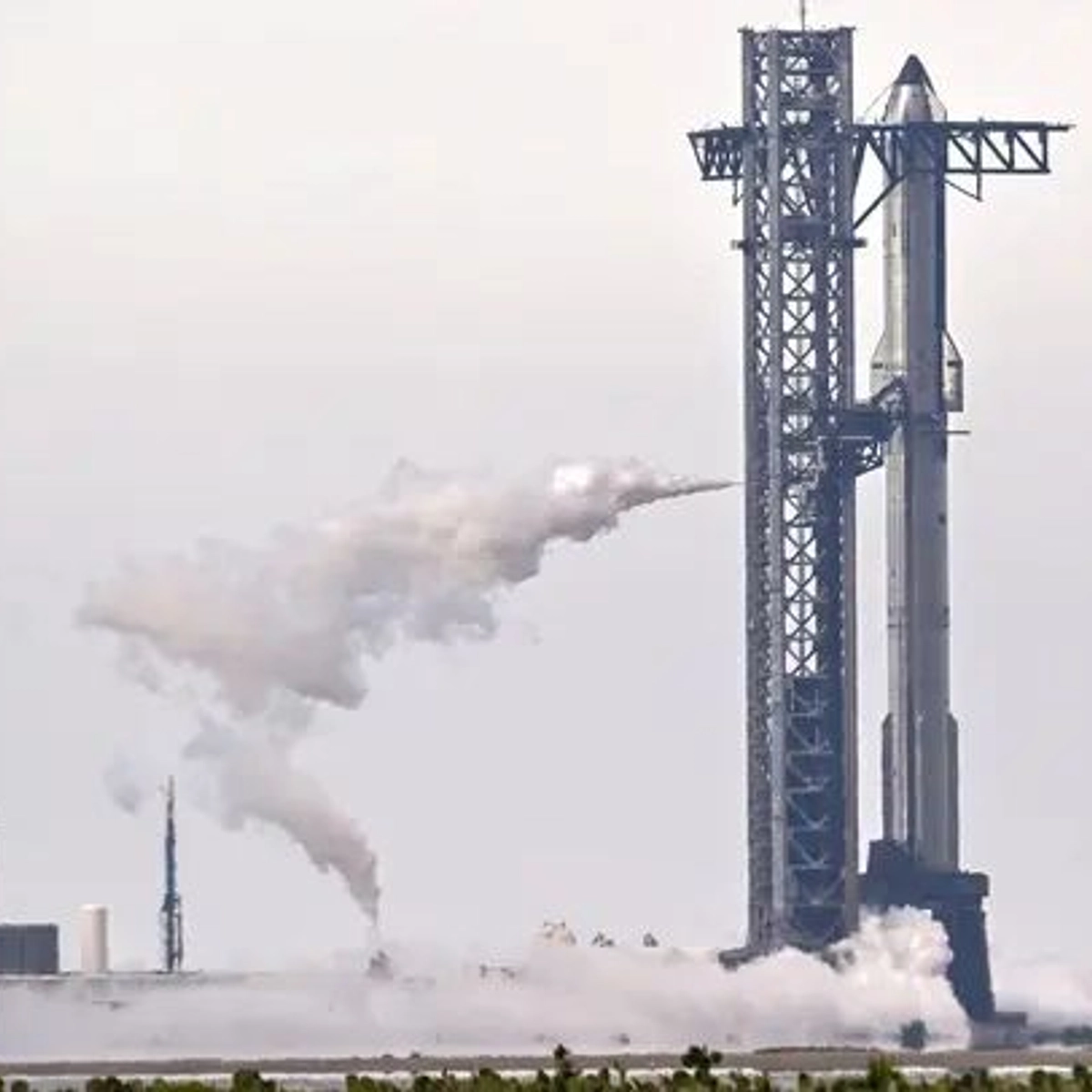 Společnost SpaceX realizovala v Texasu desátý testovací let raketoplánu Starship