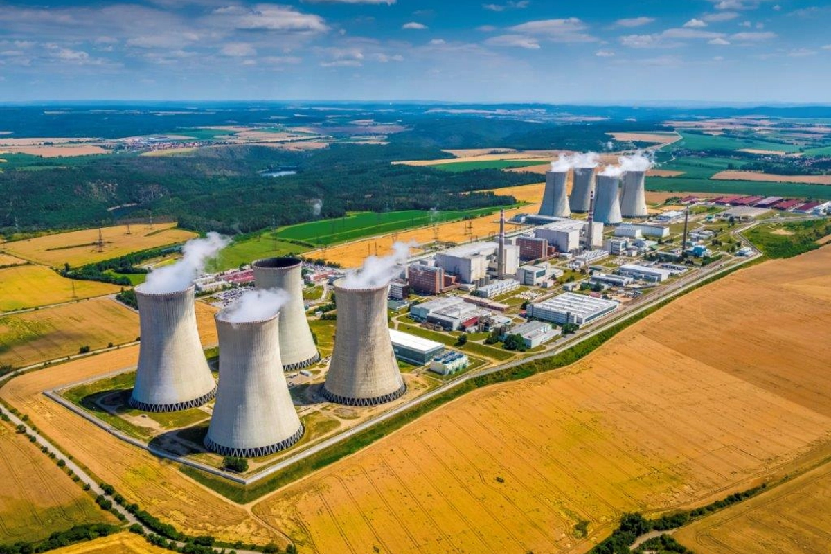 Uplynulo už 40 let od zahájení zkušebního provozu první jaderné elektrárny na území České republiky v Dukovanech