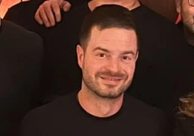 Ukrajina střídá COVID, Zelenskyj Grétu... a jeleni (a "novináři") se pasou