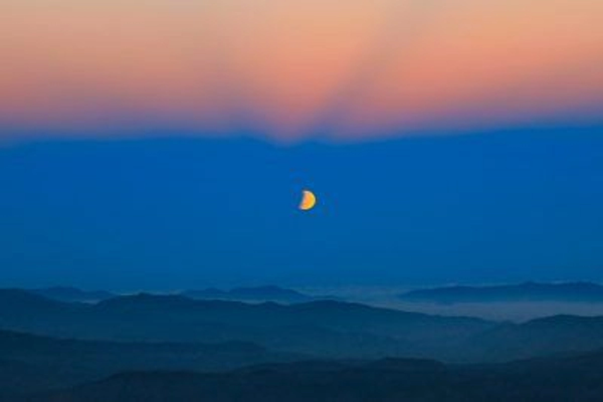 Rok 2025 je bohatý na dobře pozorovatelné astronomické úkazy. Blíží se zatmění měsíce, z Česka bude vidět jen částečně. 