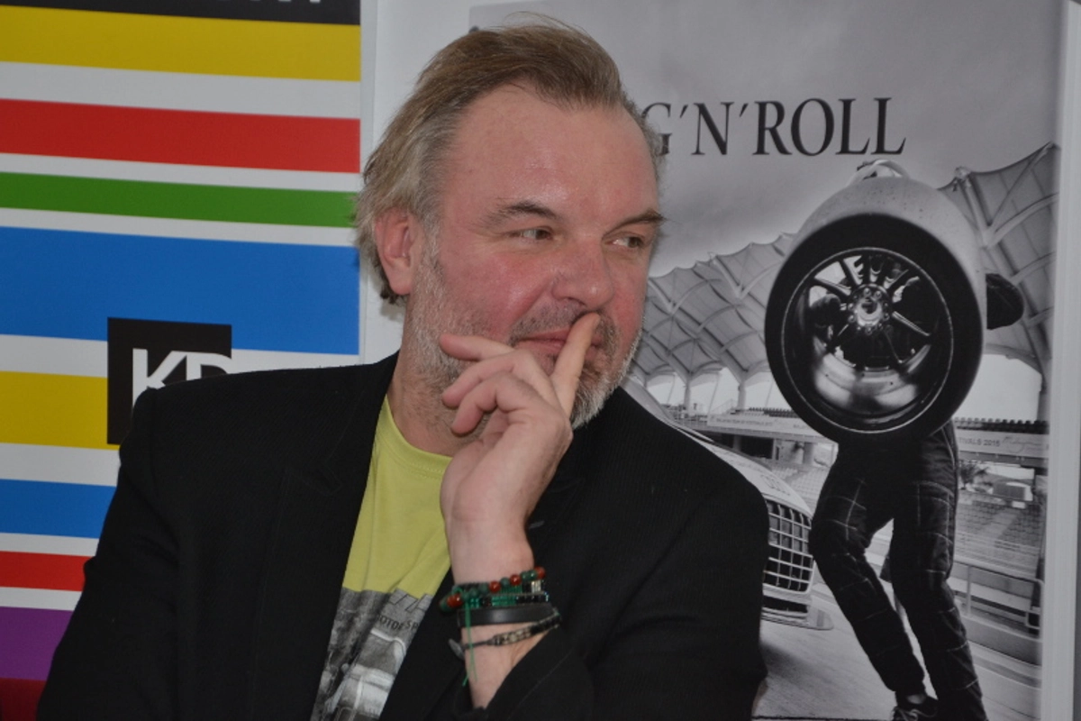 Legendární čtyřiadvacetihodinovka v Le Mans má za sebou další napínavý ročník. Z vítězství se  radovala polská hvězda Robert Kubica
