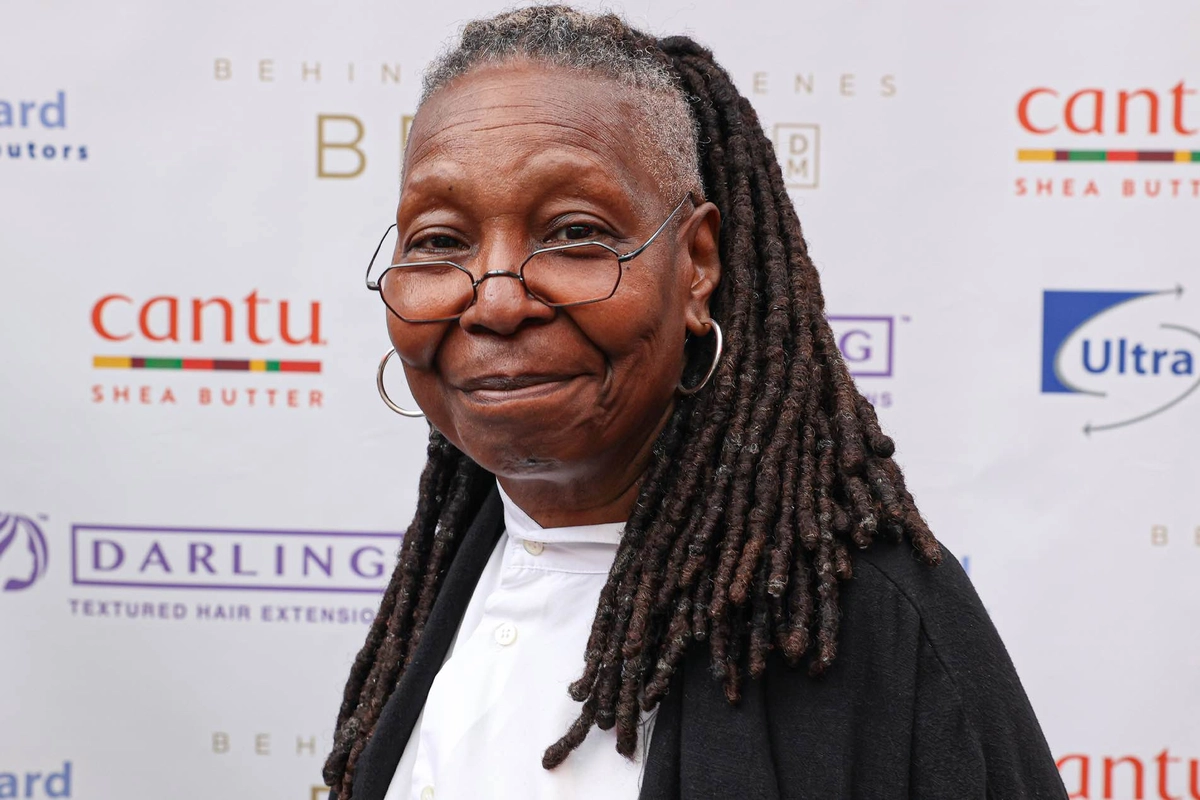 Whoopi Goldbergová slaví 70. Byla první ženou tmavé pleti, která moderovala předávání Oscarů
