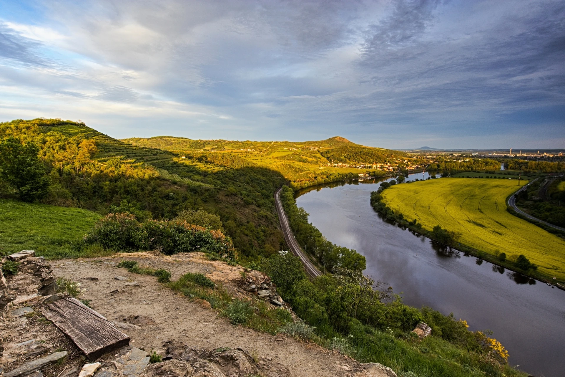 Pohled na Litoměřice a český kraj vína