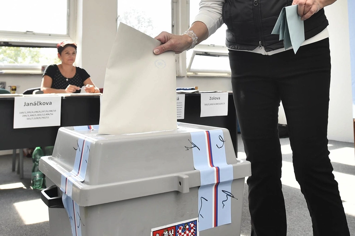 Prezident Petr Pavel vyhlásil termín sněmovních voleb. O složení nové Poslanecké sněmovny rozhodneme 3. a 4. října.