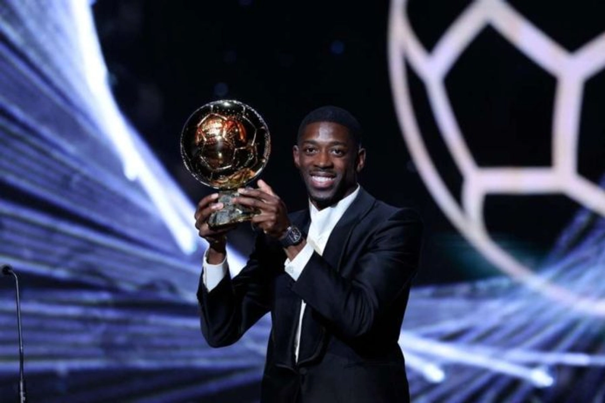 Světový fotbal má nového krále! Zlatý míč pro nejlepšího fotbalistu sezony 2024/25 získal francouzský útočník Ousmane Dembélé