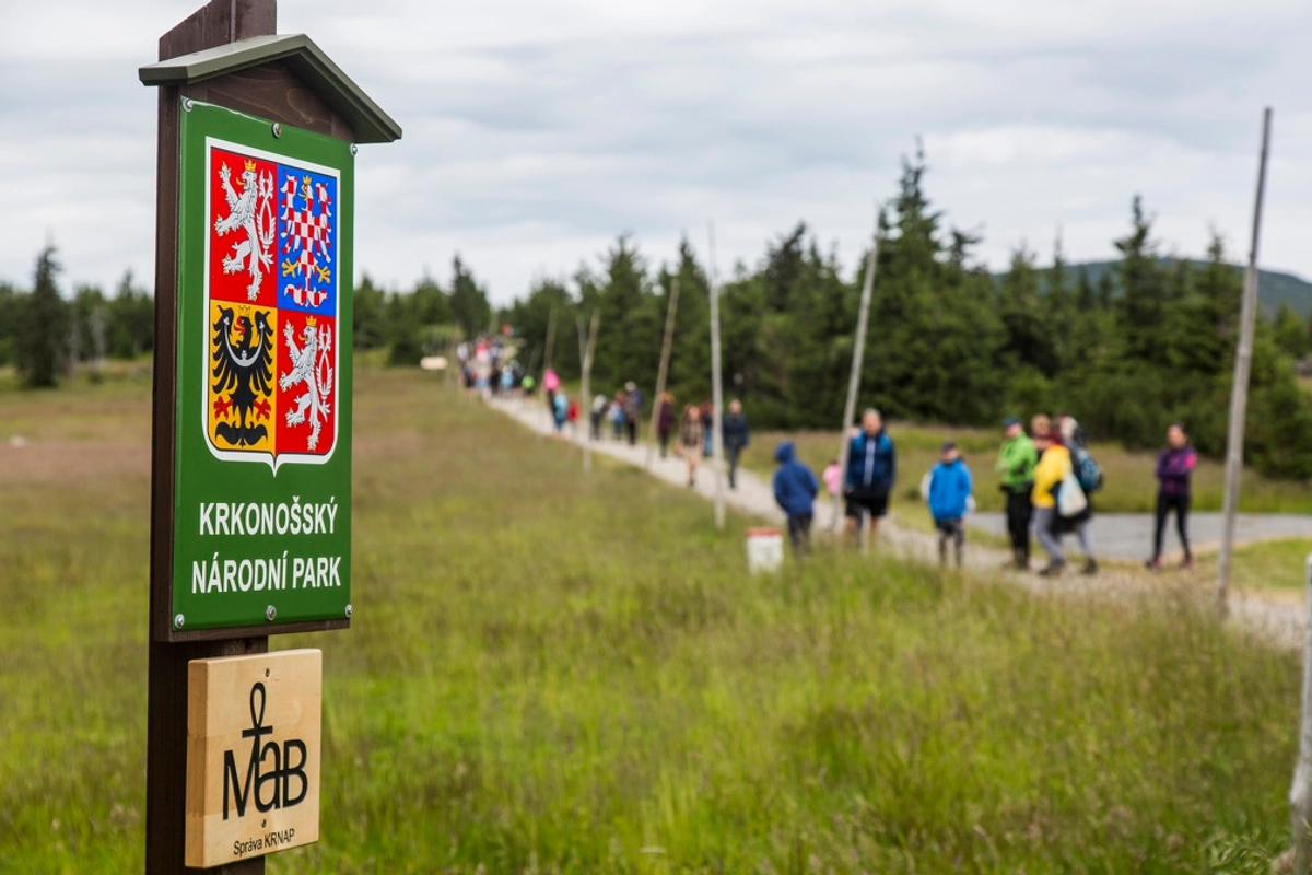 Krkonošský národní park spolu s polským Karkonoským Parkem Narodowým byla oceněna prestižní cenou Euroregionu Nisa