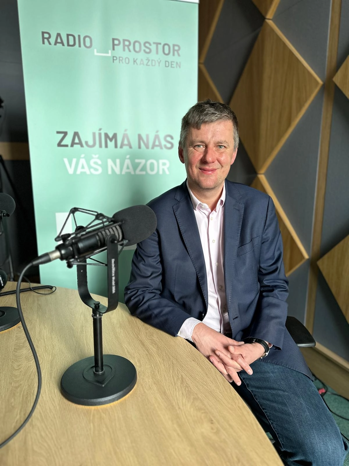 V politice se dnes hledá konflikt, ne kompromis. Spíš než o strany jde ...