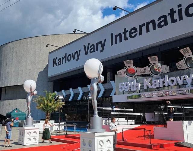 Karlovy Vary: Padesátý devátý pohledem prostého návštěvníka