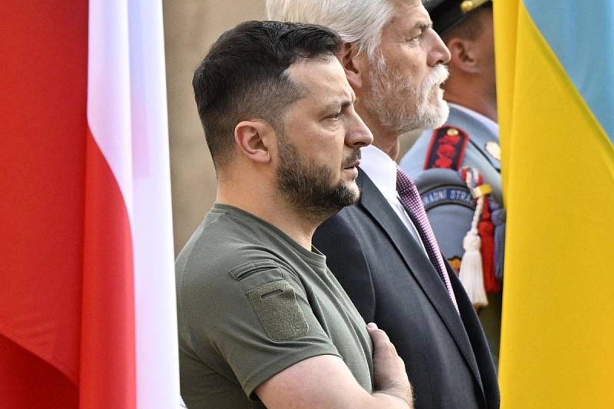 Zelenskyj se v Praze sešel s Pavlem i s Fialou, jednali hlavně o vojenské pomoci Ukrajině