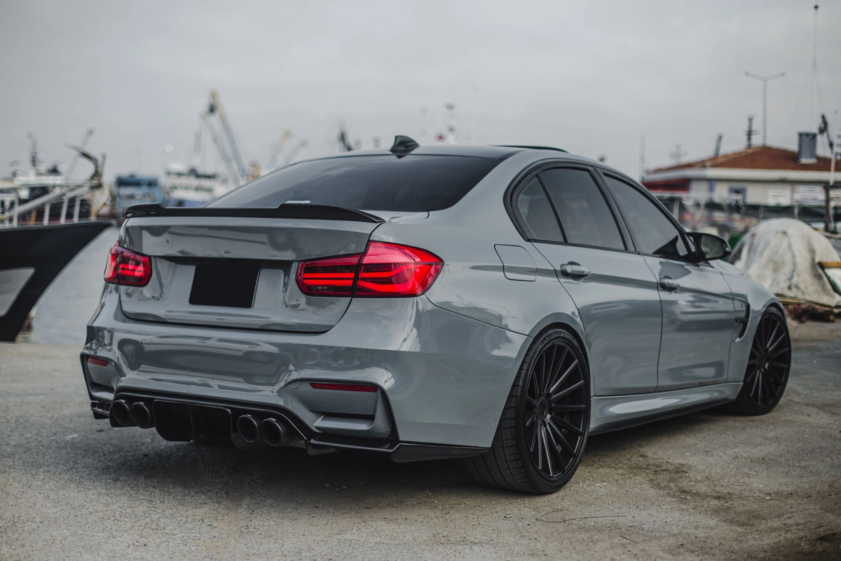 Boj s cly? BMW dělá první krok, ale Trump má jinou prioritu
