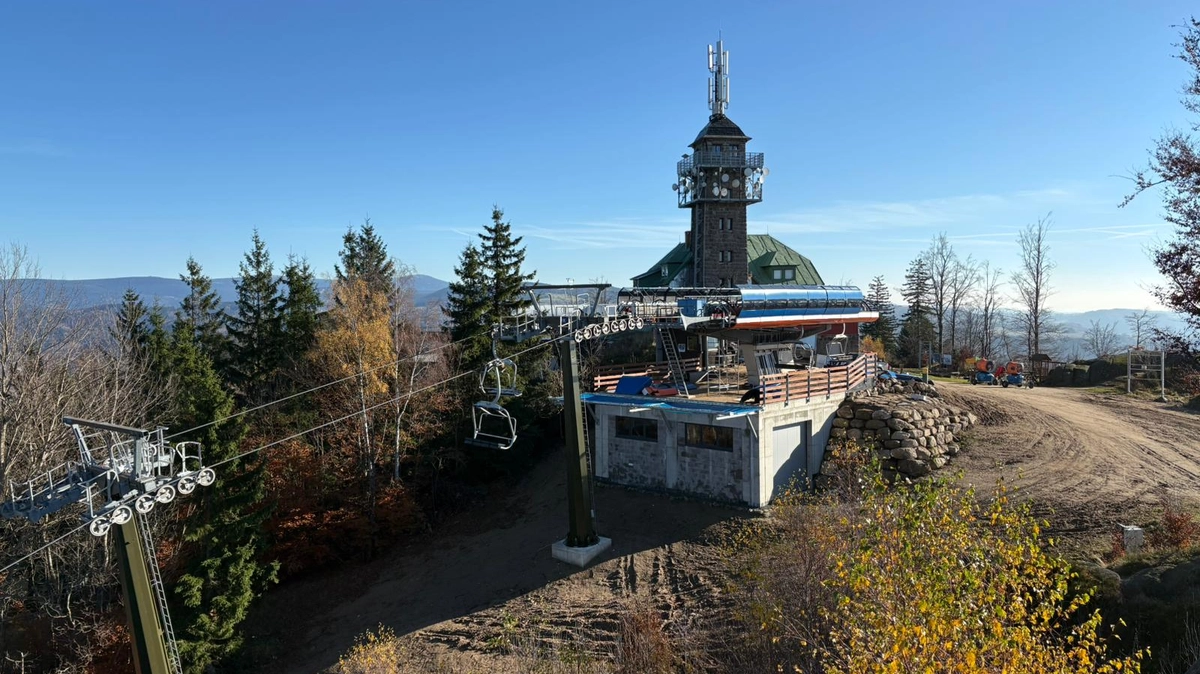 Lyžování na Tanvaldském Špičáku zpříjemní lyžařům nová lanovka