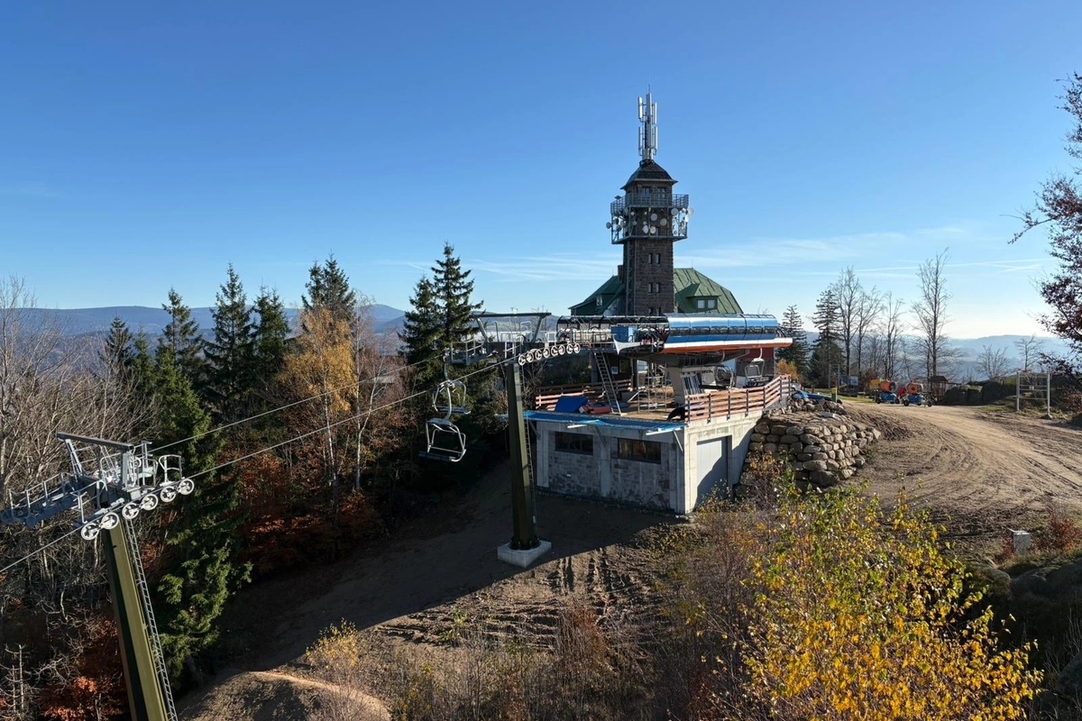 Lyžování na Tanvaldském Špičáku zpříjemní lyžařům nová lanovka