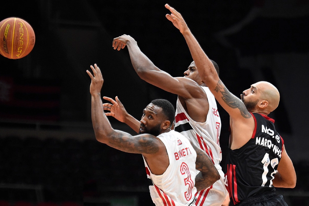 Ameriku ovládne basket. Slavná NBA klepe na dveře